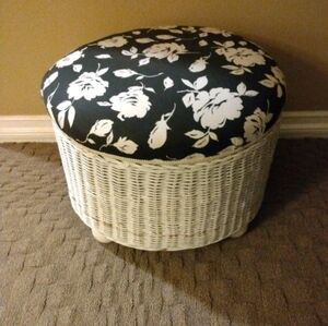 Vintage White Rose and Black Wicker Bamboo Ottoman
